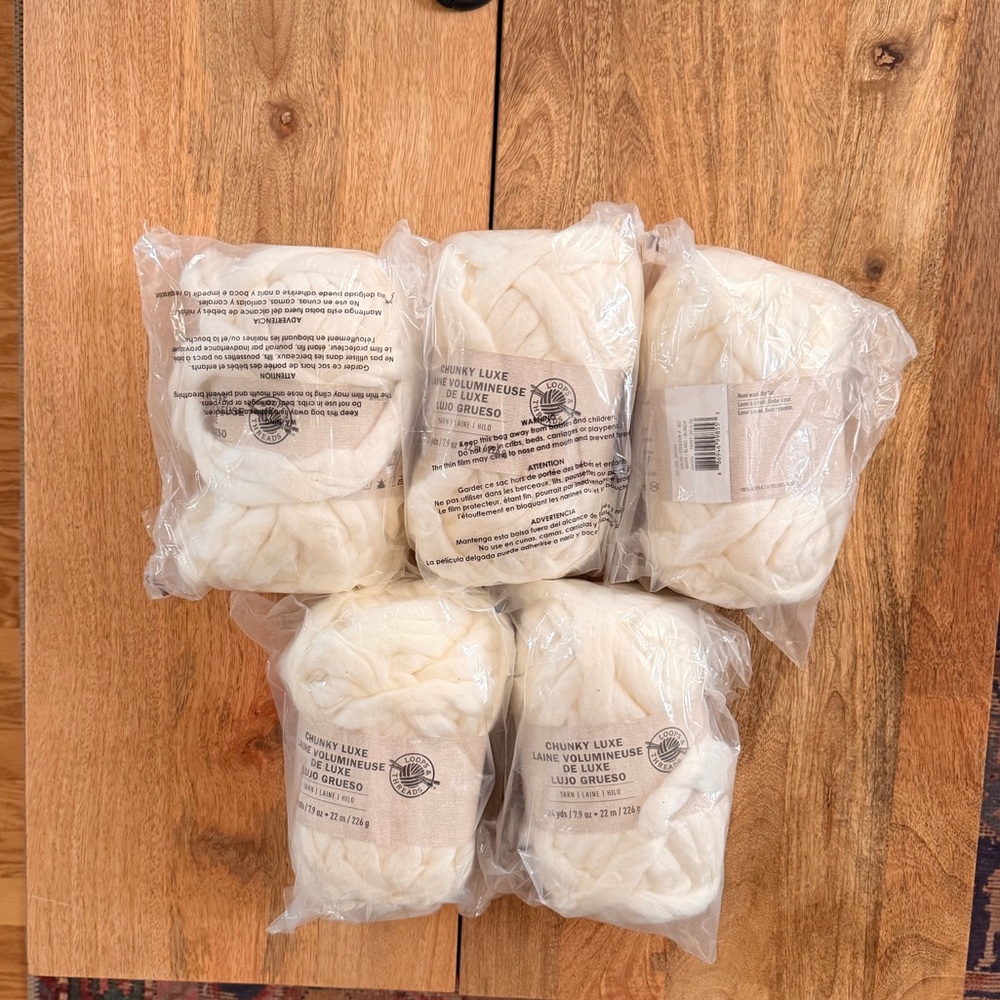 New Loops and Threads Ivory Chunky Luxe Yarn